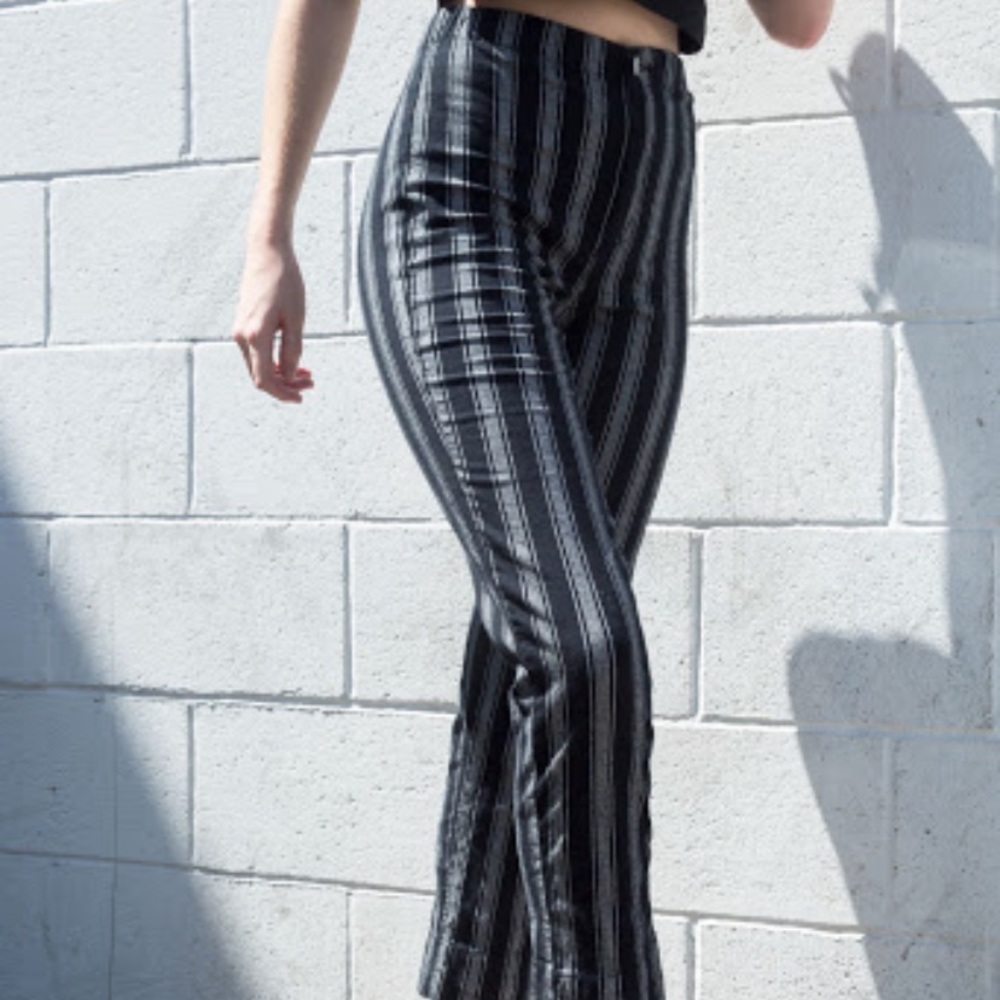 Brandy Melville TILDEN PANTS